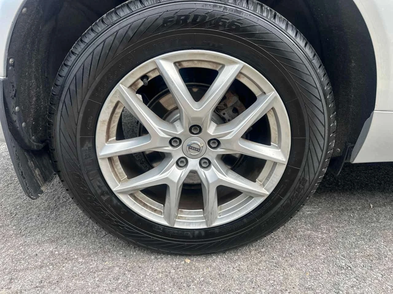 Volvo XC60 * Momentum * CARFAX * ���� �� �� | Mobile.bg � ����������� 9