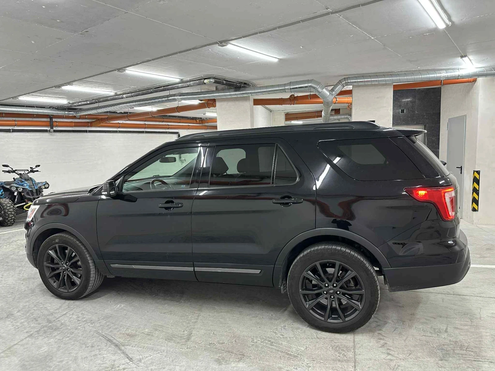 Ford Explorer XLT 4x4 3.5L V6 С ГАЗОВА УРЕДБА 6 МЕСТА, снимка 8 - Автомобили и джипове - 55472687