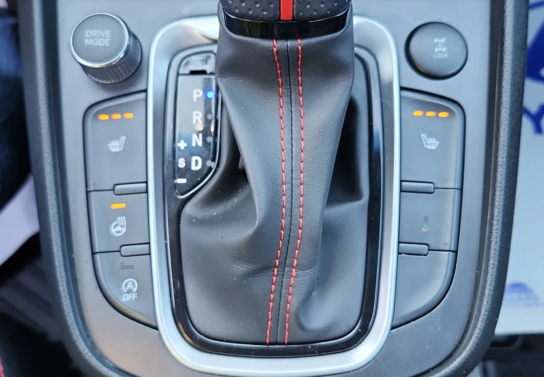 Hyundai Kona * N Line* AWD* Подгрев* Blind Spot* , снимка 13 - Автомобили и джипове - 55563059