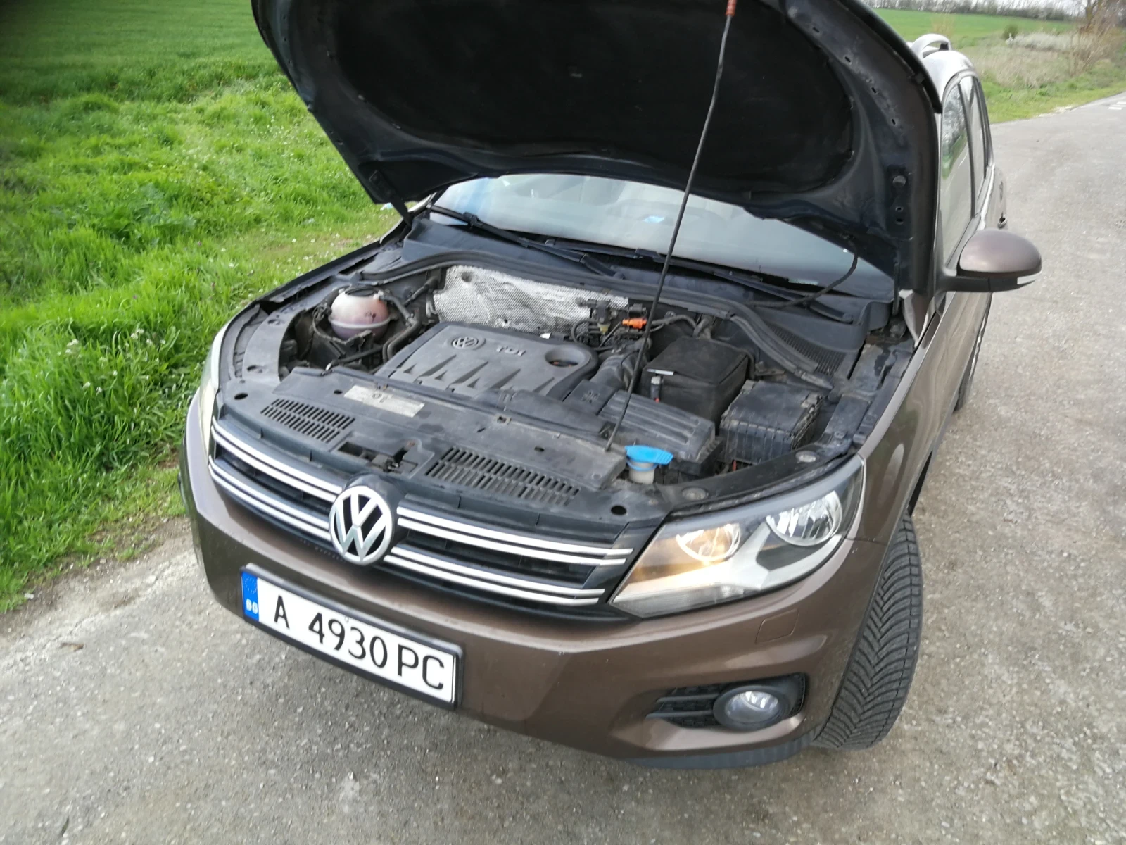 VW Tiguan, снимка 5 - Автомобили и джипове - 55646643