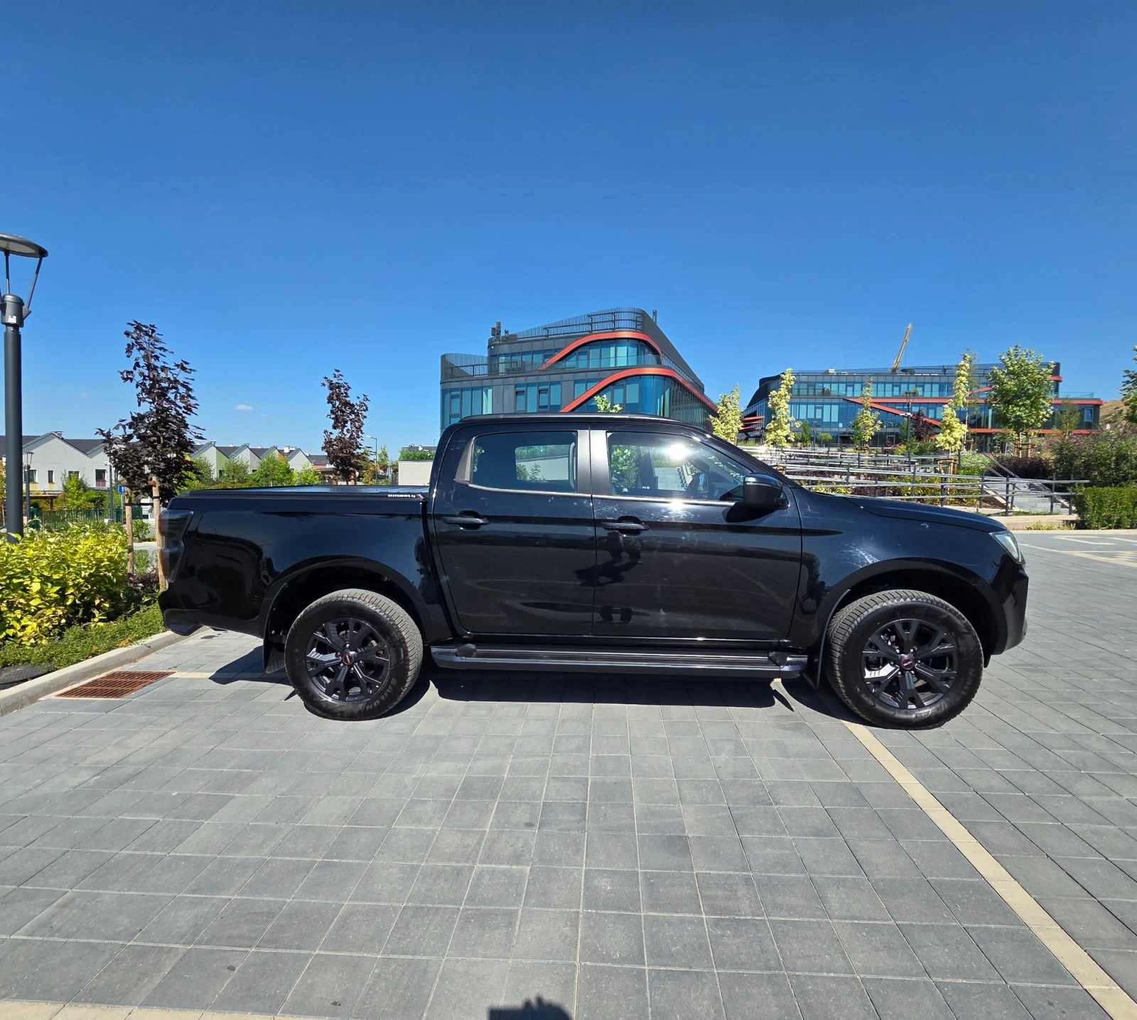 Isuzu D-max 4х4, снимка 5 - Автомобили и джипове - 55692891