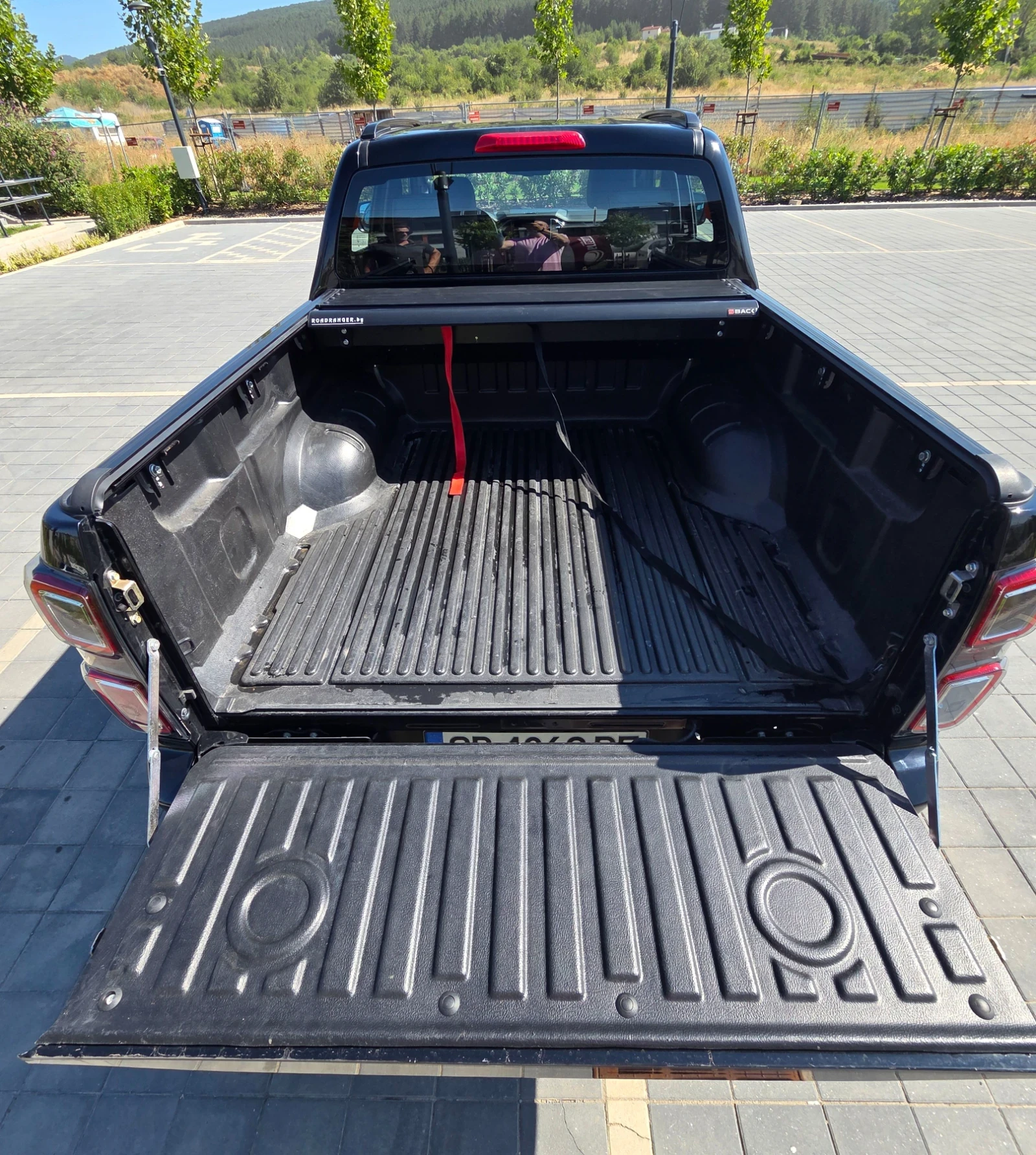 Isuzu D-max 4х4, снимка 14 - Автомобили и джипове - 55692891