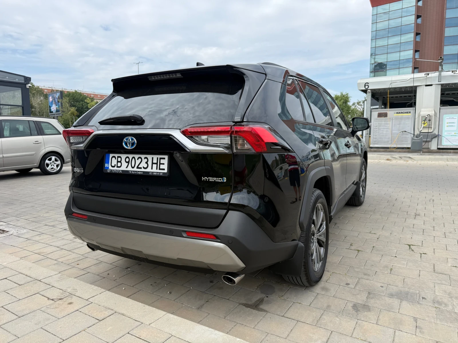 Toyota Rav4 Luxury , снимка 4 - Автомобили и джипове - 56073717