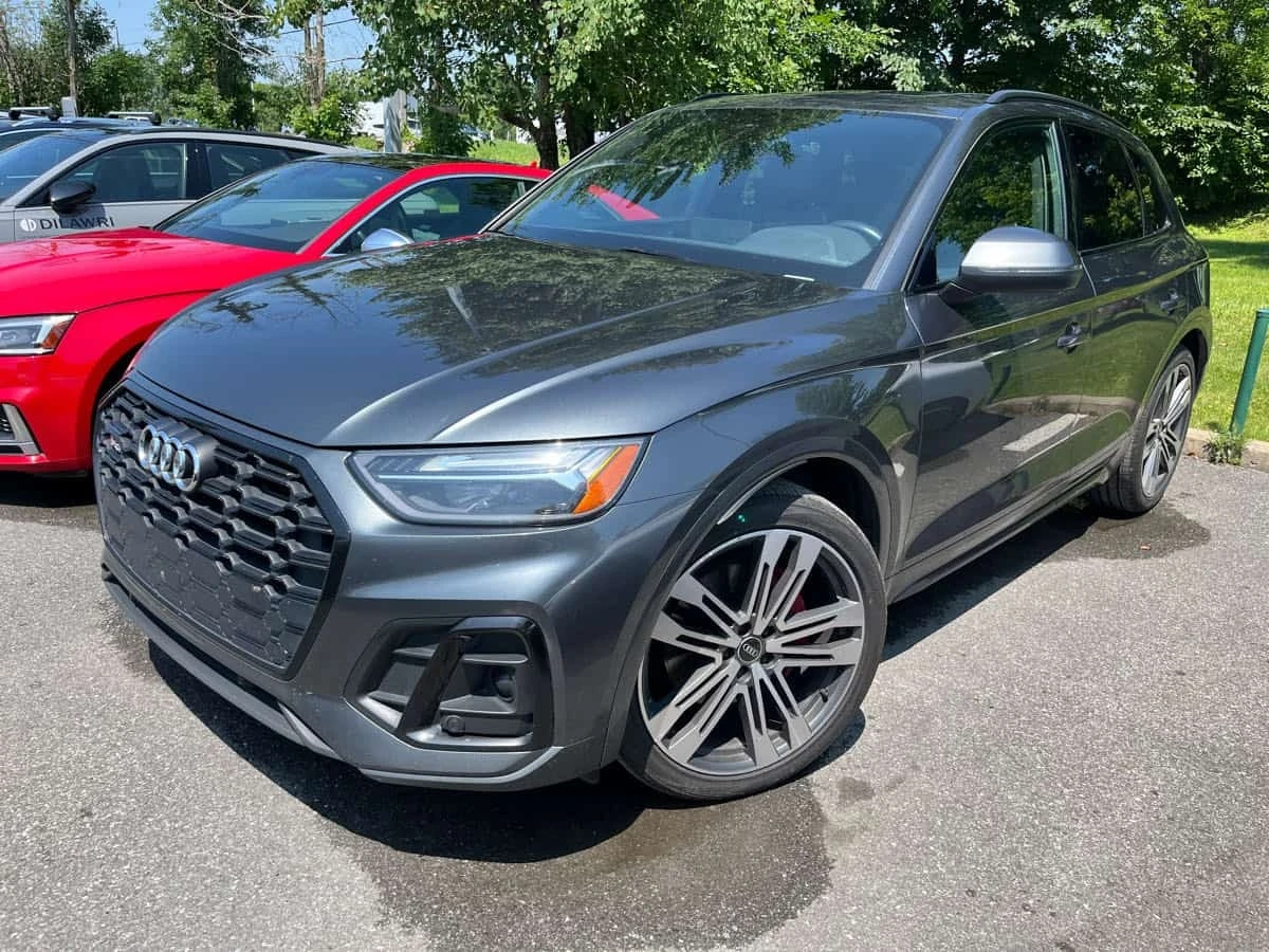 Audi SQ5 * Progressiv TFSI quattro * CARFAX * ОПЦИЯ ЗА ФИНА