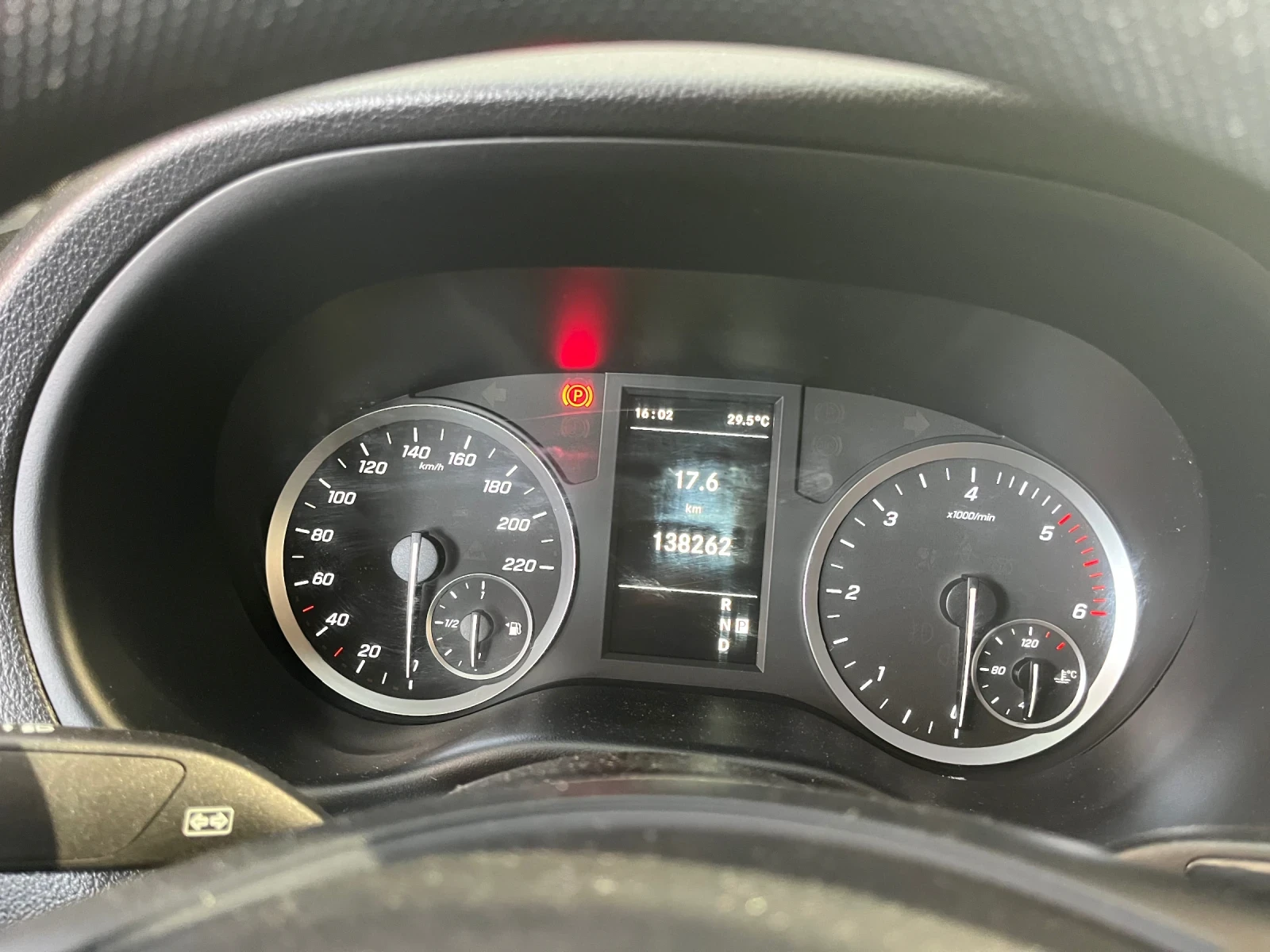 Mercedes-Benz Vito 114, снимка 6 - Бусове и автобуси - 55304160