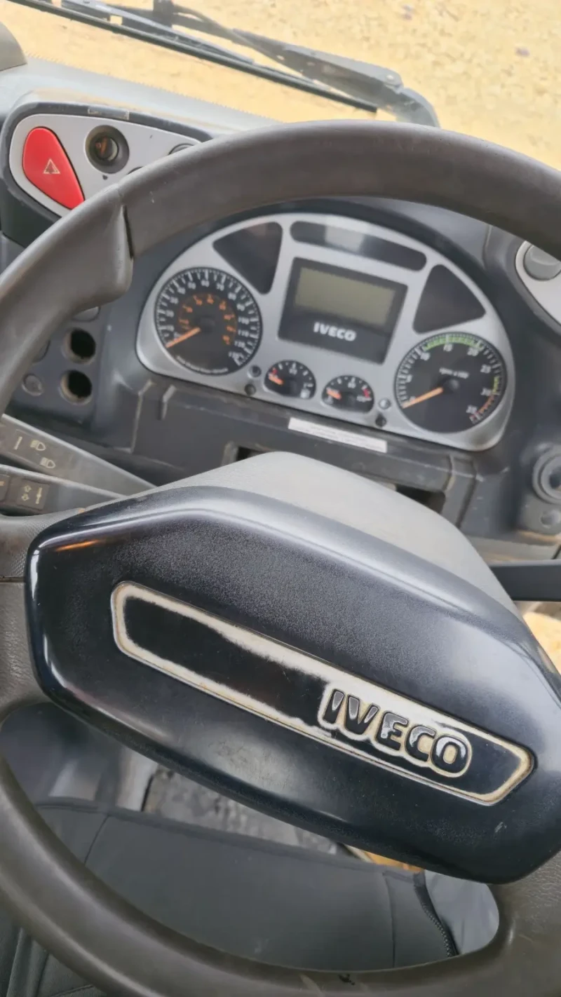 Iveco Eurocargo120e Самосвал + Кран, снимка 10 - Камиони - 53011058