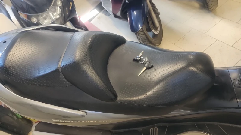 Suzuki Burgman 400 РЕГИСТРИРАН, снимка 3 - Мотоциклети и мототехника - 51096245