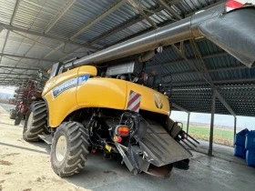 Комбайн New Holland CR9080, снимка 15