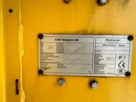 Комбайн New Holland CR9080, снимка 4