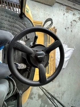 Комбайн New Holland CR9080, снимка 9