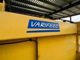 Комбайн New Holland CR9080, снимка 2