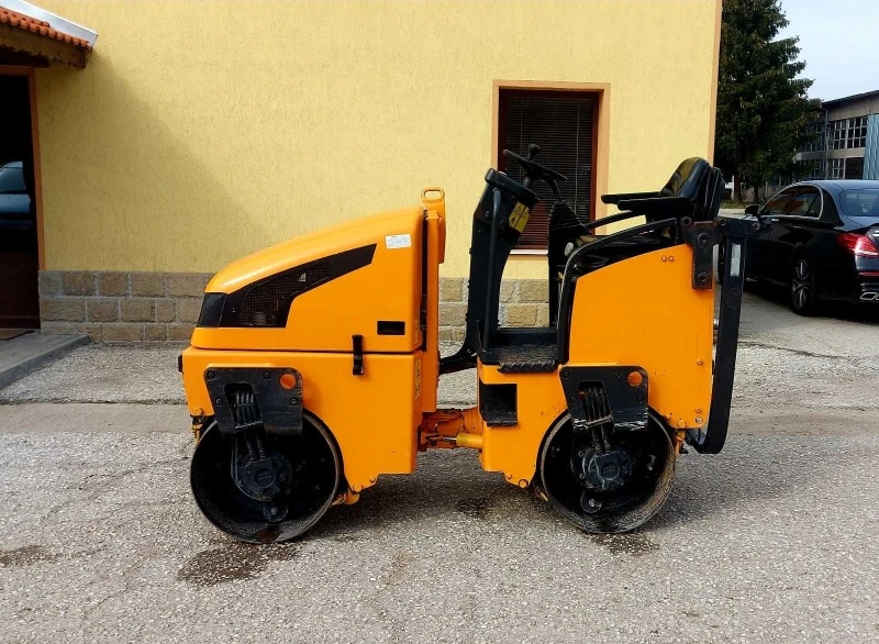 Валяк Друга марка JCB vibromax 180, снимка 3 - Индустриална техника - 47485150