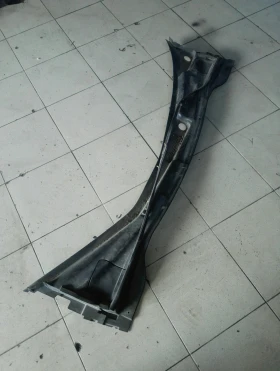 Кора под предни чистачки Нисан Мурано