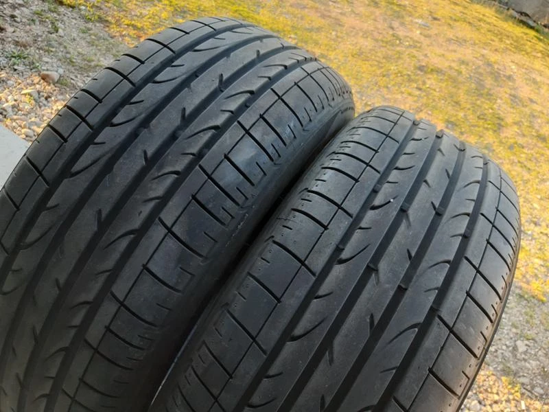 Гуми Летни 235/55R19, снимка 1 - Гуми и джанти - 36393436