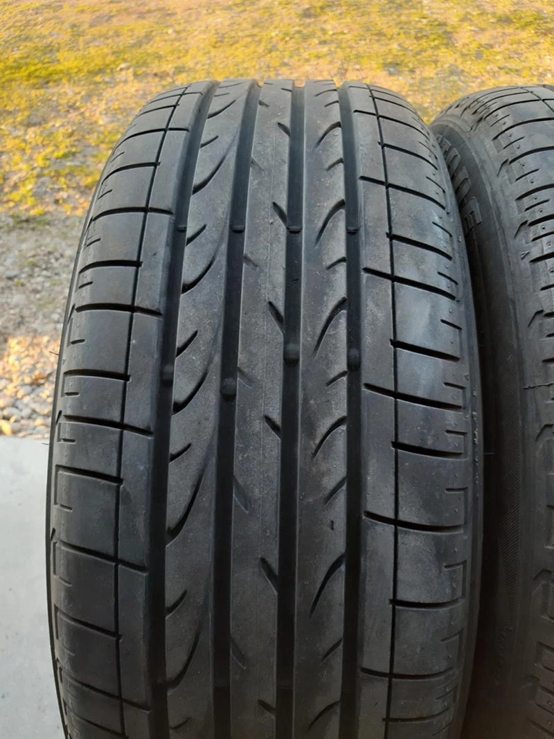 Гуми Летни 235/55R19, снимка 3 - Гуми и джанти - 36393436