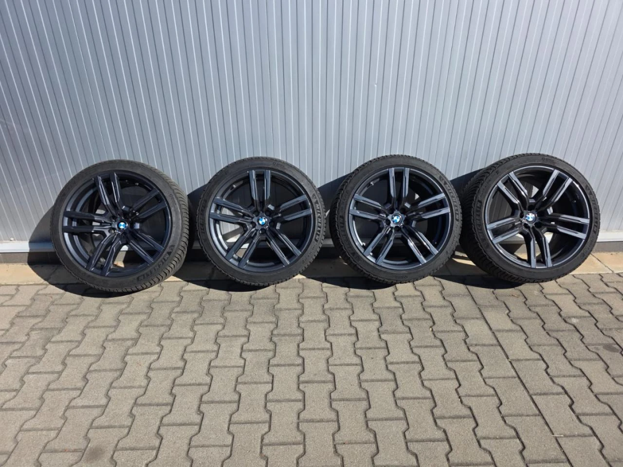 ���� � ������ 295/35R21 | Mobile.bg � ����������� 5