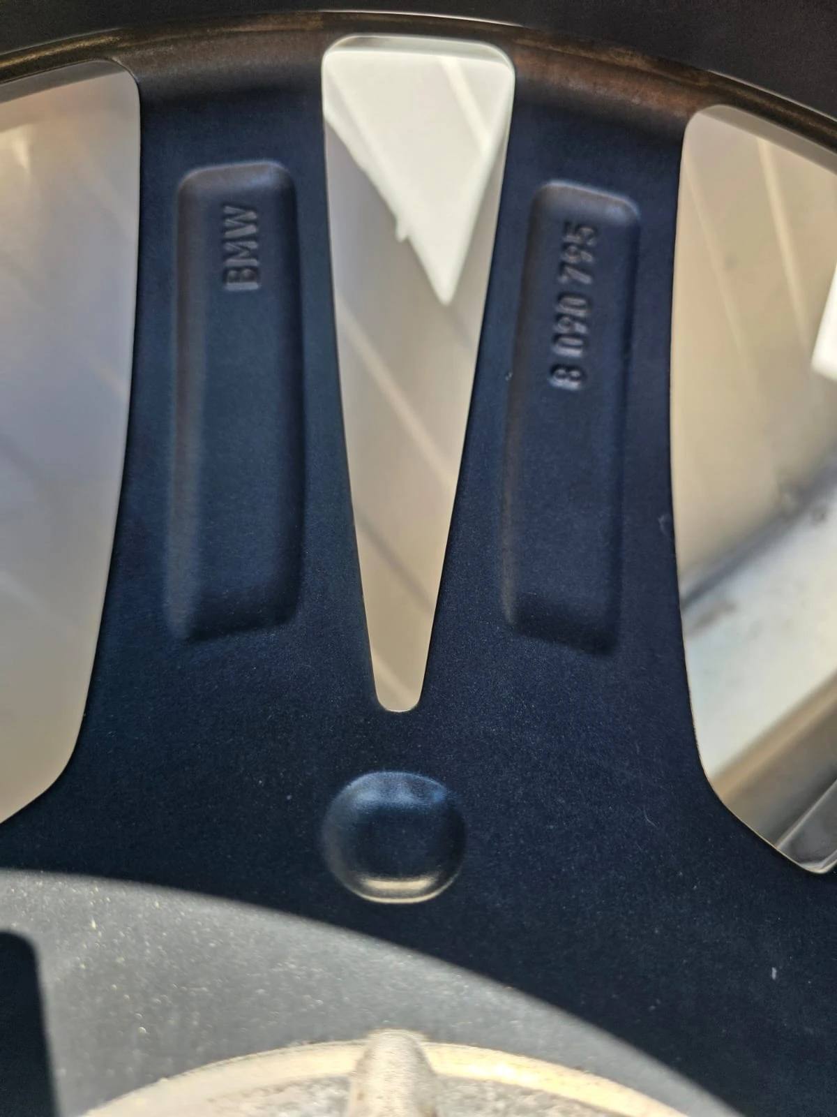 ���� � ������ 295/35R21 | Mobile.bg � ����������� 12