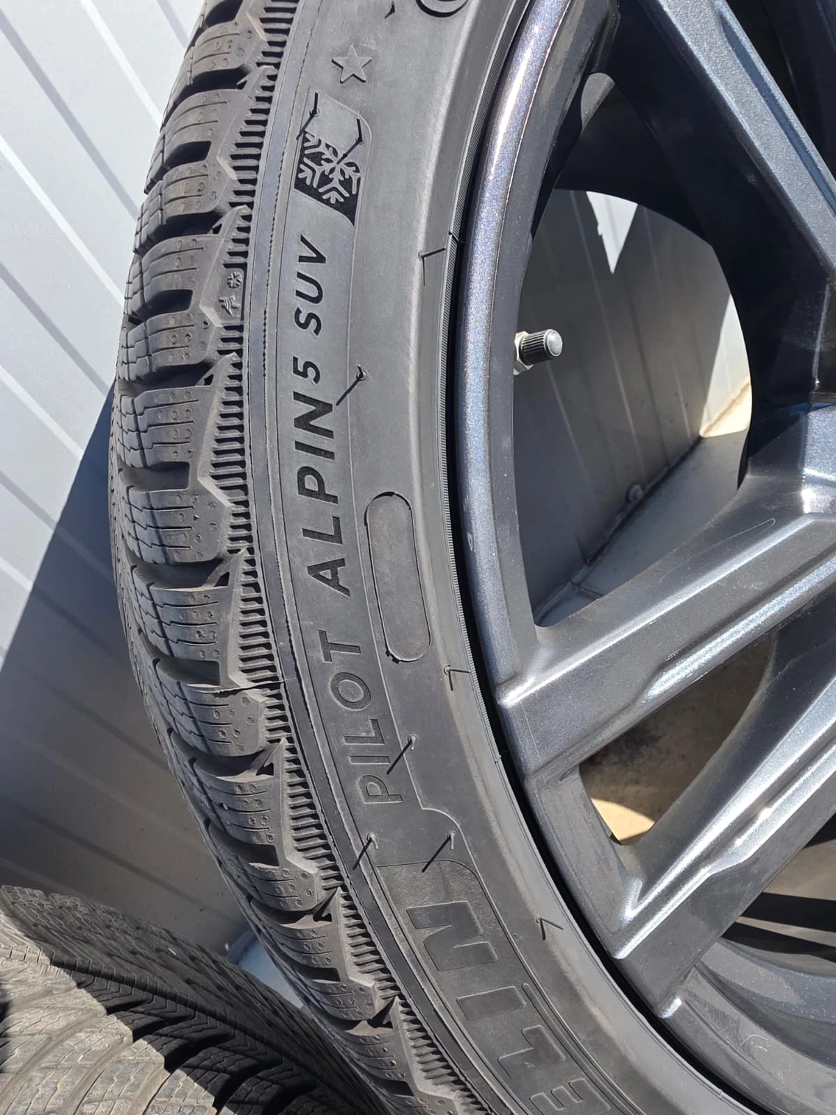 ���� � ������ 295/35R21 | Mobile.bg � ����������� 8