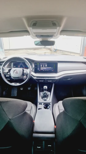 Skoda Octavia 2.0 Гаранция 1г./Distronic/LaneAssist/AndroidAuto, снимка 12