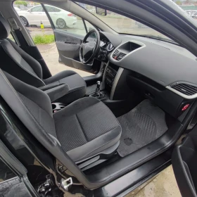 Peugeot 207 1.4i* KLIMATRONIK* PANORAMA* 88ks* , снимка 13