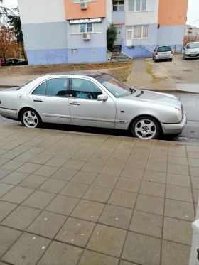 Mercedes-Benz E 250 W210 , снимка 8