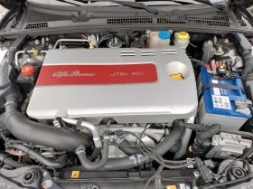 Обява за продажба на Alfa Romeo 159 sportwagon 2.4 JTDm  Q4  full 4x4 NAVI ~7 900 лв. - изображение 11