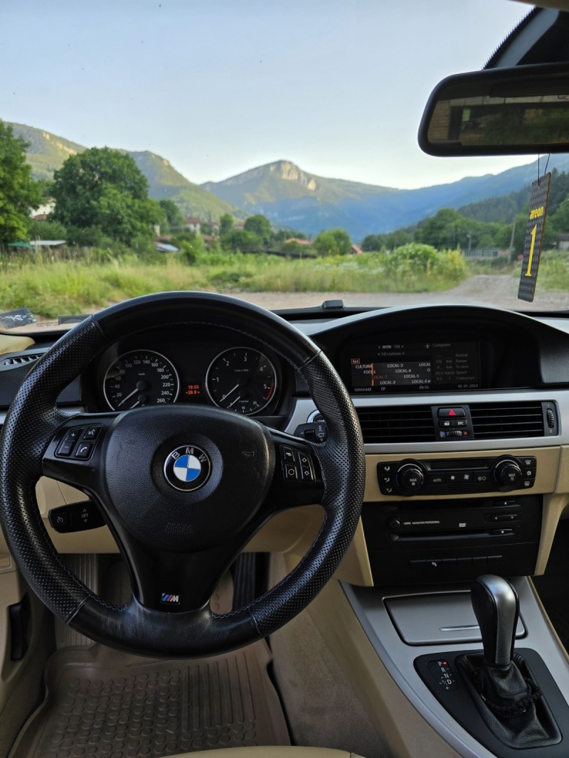 BMW 330 BMW 330D * M-PACK* * KEYLESS* * M57* , снимка 11 - Автомобили и джипове - 46434060