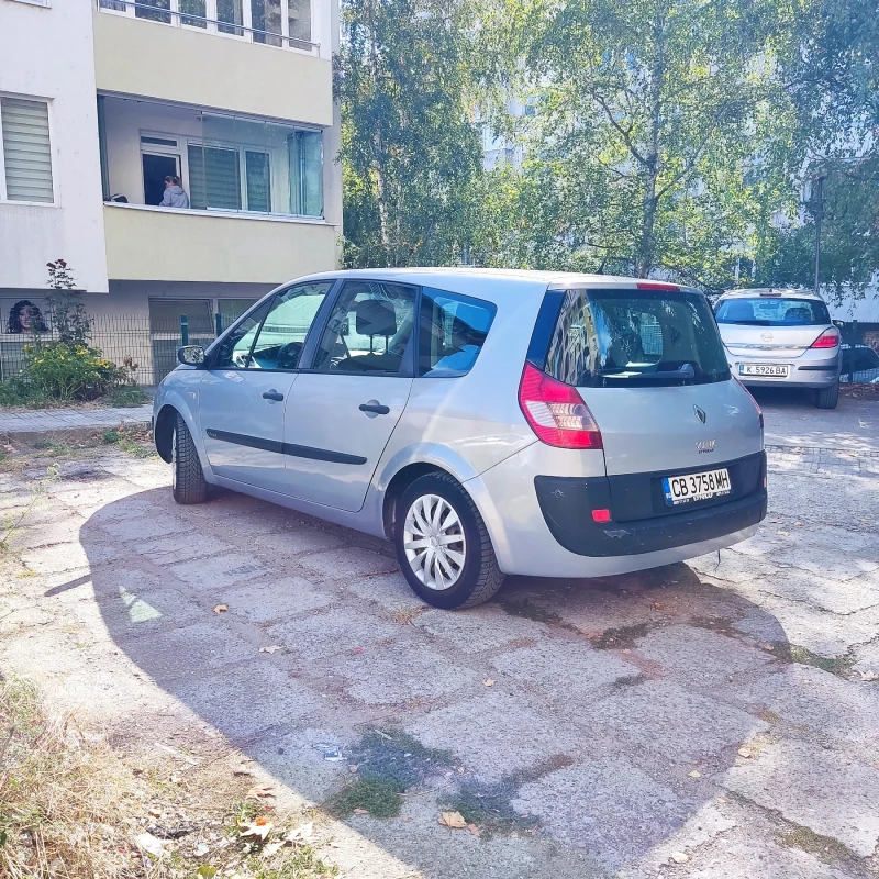 Renault Grand scenic 1.6 газ, снимка 4 - Автомобили и джипове - 47254585