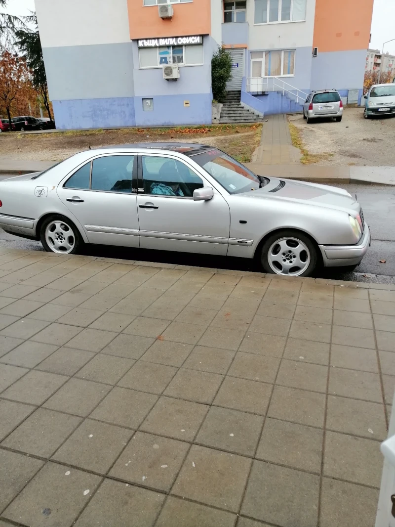 Mercedes-Benz E 250 W210 , снимка 8 - Автомобили и джипове - 48095072