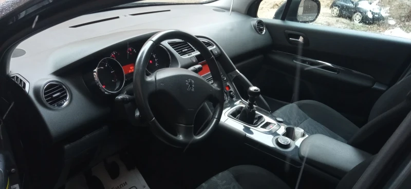 Peugeot 3008 1.6 HDI, снимка 5 - Автомобили и джипове - 48402968