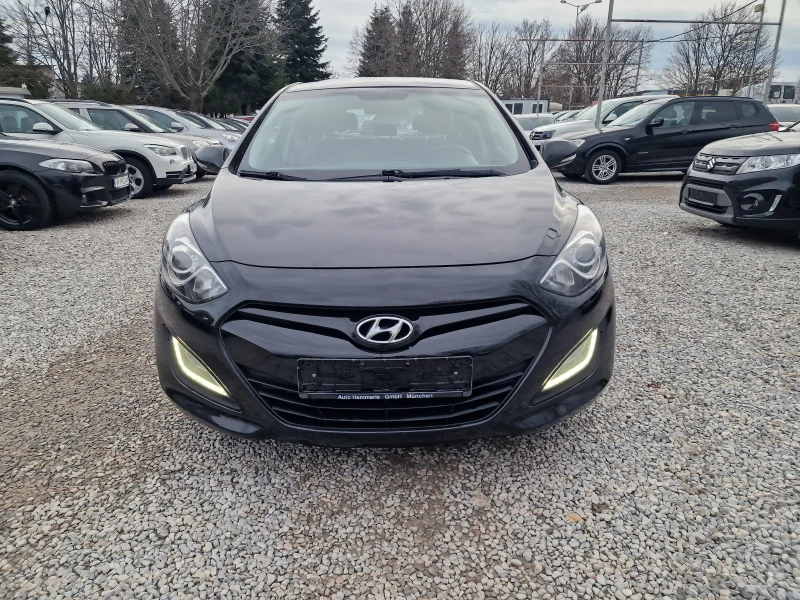 Hyundai I30 1.4CRDI-90k.s-КОЖЕН САЛОН-EURO 5, снимка 2 - Автомобили и джипове - 48538182