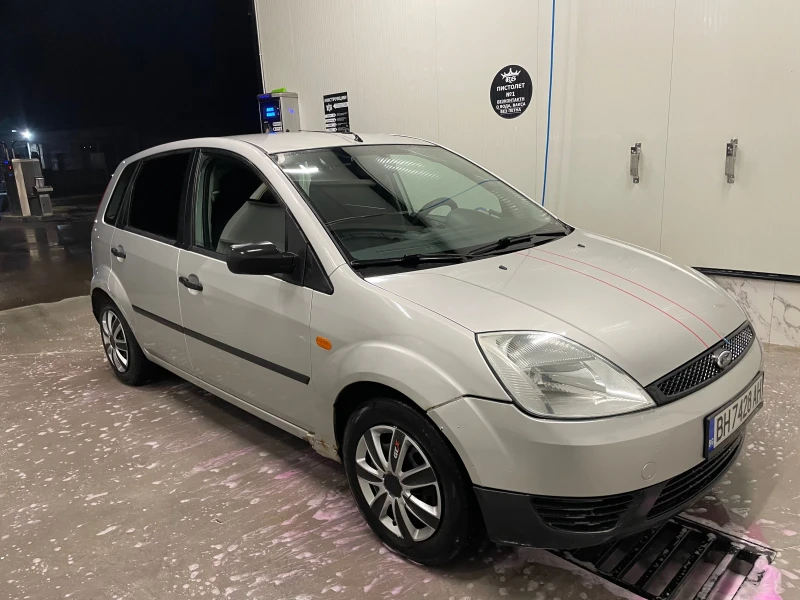 Ford Fiesta, снимка 1 - Автомобили и джипове - 48632110