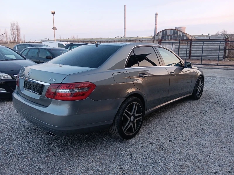 Mercedes-Benz E 350  350 CDI Avantgarde , снимка 5 - Автомобили и джипове - 49275941