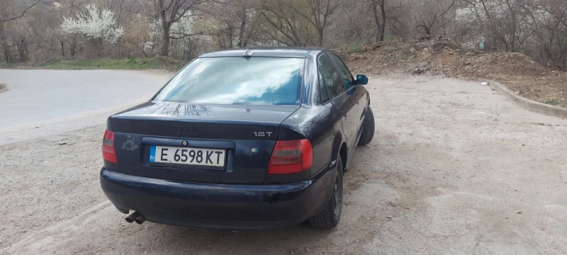 Audi A4, снимка 5 - Автомобили и джипове - 49514536