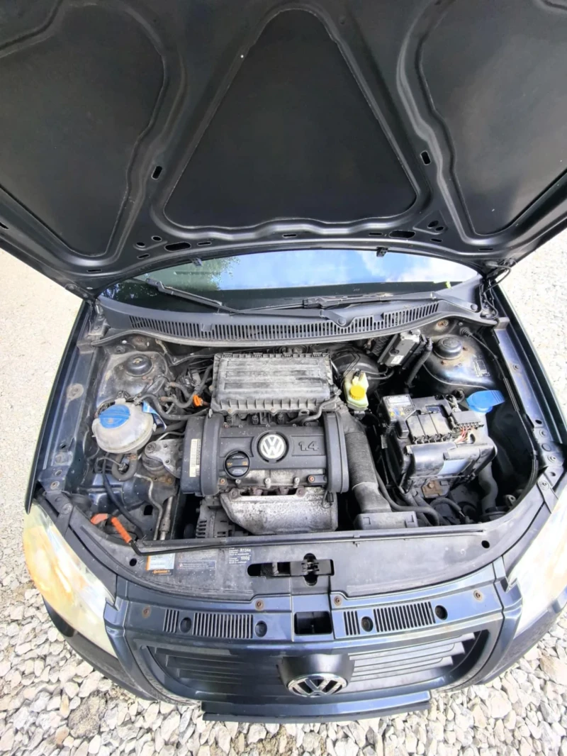 VW Polo, снимка 8 - Автомобили и джипове - 51886990