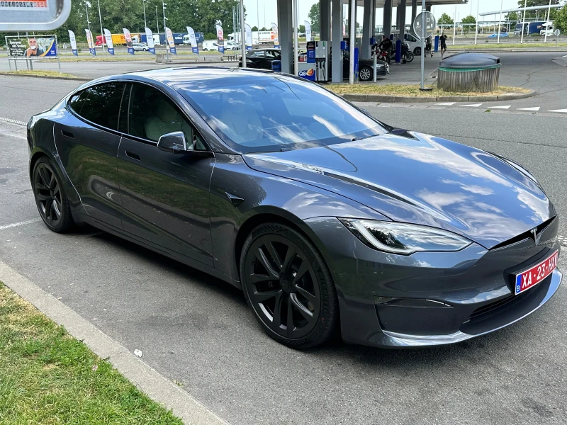 Tesla Model S Plaid