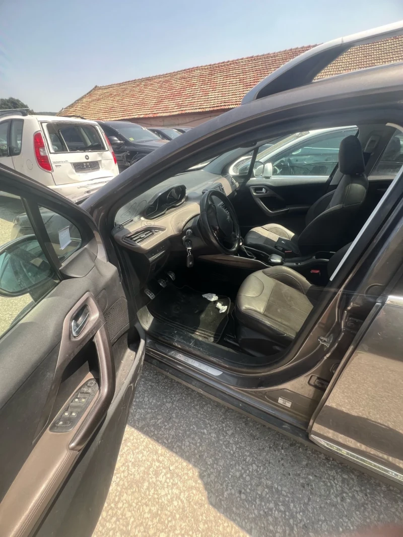 Peugeot 2008 allure 1.6ehdi, снимка 4 - Автомобили и джипове - 51197709