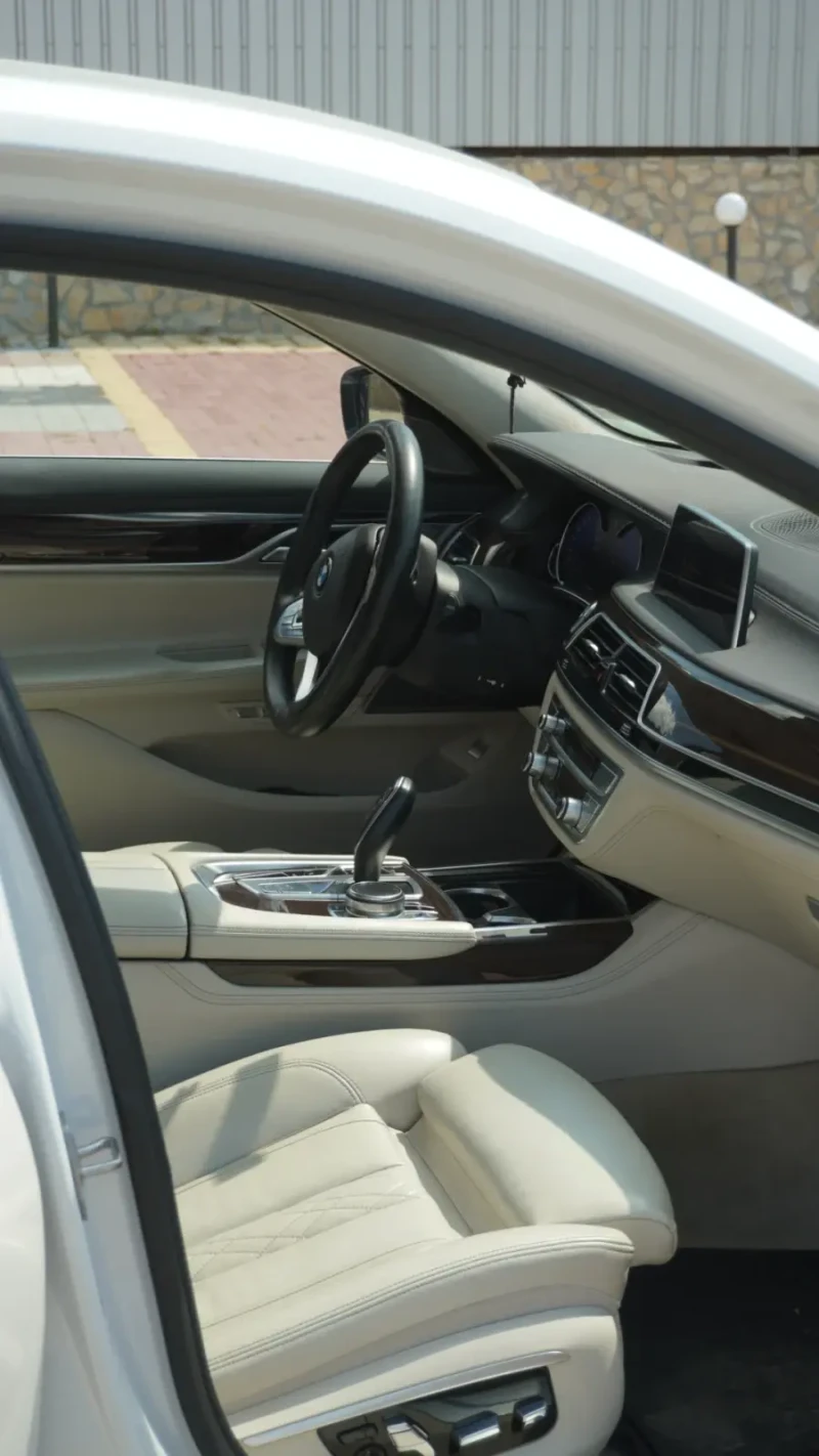 BMW 730 D 135000km, снимка 8 - Автомобили и джипове - 51471919