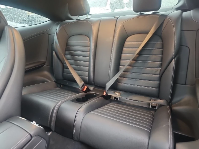 Mercedes-Benz C 300 AMG-line* 4Matic* Burmester* Пано* Подгрев, снимка 10 - Автомобили и джипове - 52390804