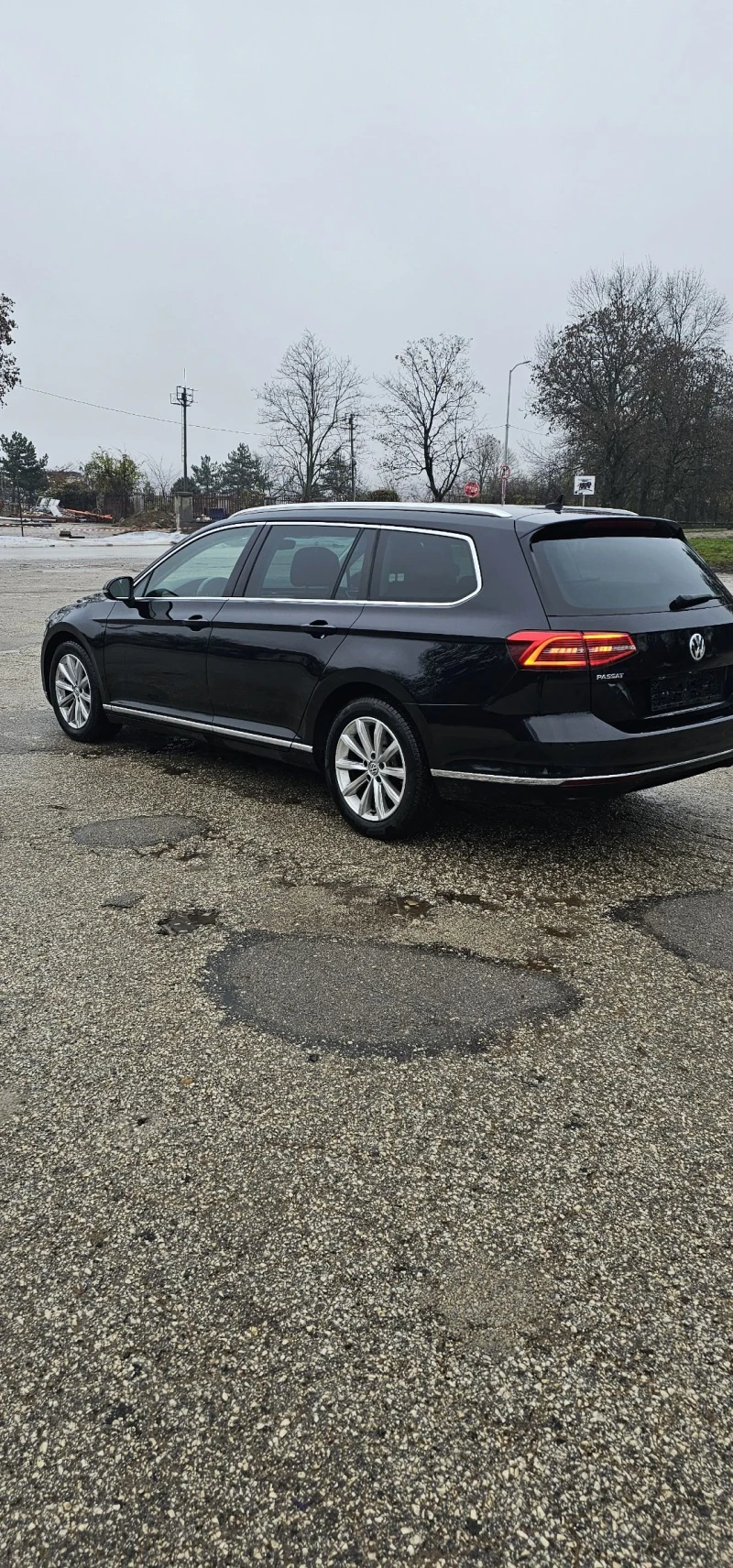 VW Passat DIGITAL AUTOMATIK HIGHLINE+ LED, снимка 3 - Автомобили и джипове - 52572683