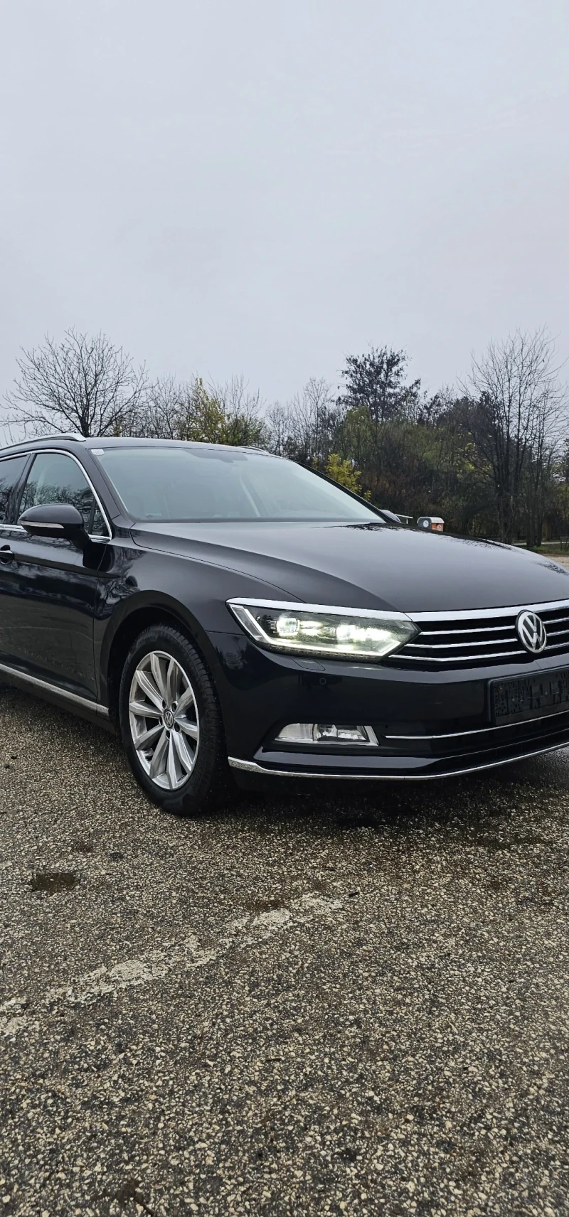 VW Passat DIGITAL AUTOMATIK HIGHLINE+ LED, снимка 16 - Автомобили и джипове - 52572683