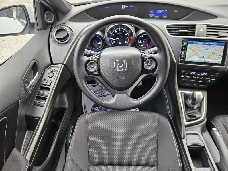 Honda Civic 1.8i-VTEC NAVI, City Brake, Blind Spot, Евро 6 , снимка 11 - Автомобили и джипове - 52584345