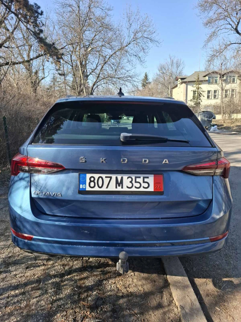 Skoda Octavia 2.0 Distronic/Lane Assist/AndroidAuto/AppleCarPlay, снимка 8 - Автомобили и джипове - 53215078