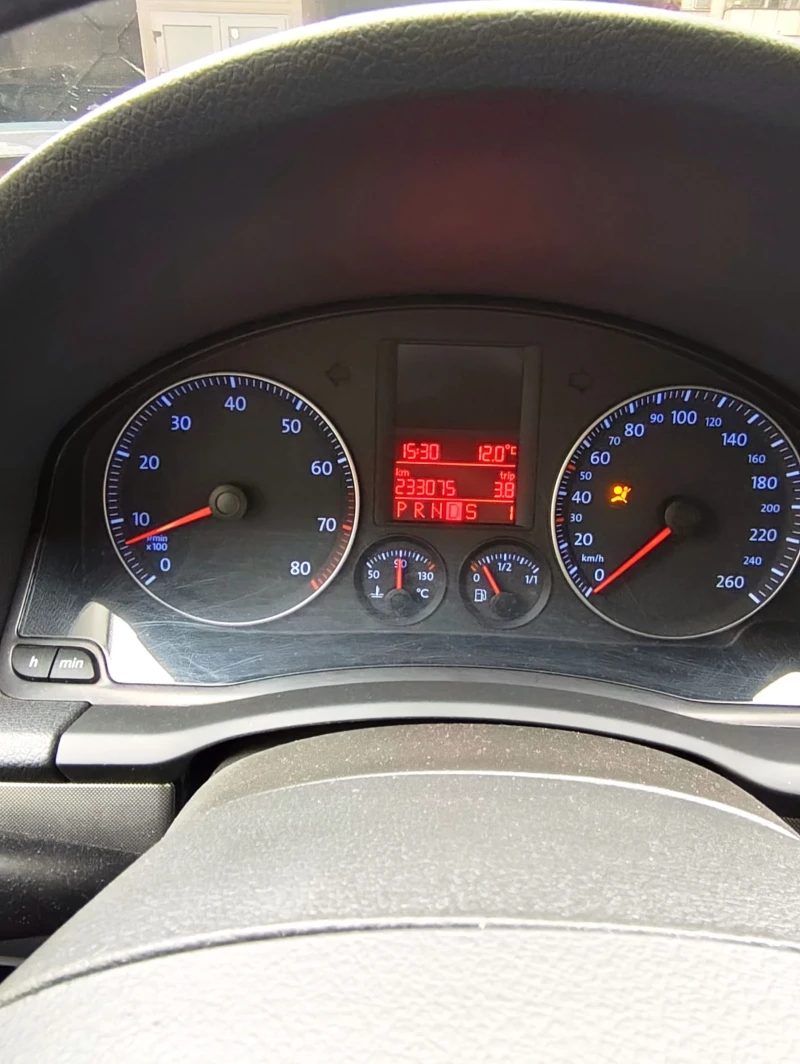 VW Golf ГАЗ/АВТОМАТ/ТОП/, снимка 12 - Автомобили и джипове - 53479454