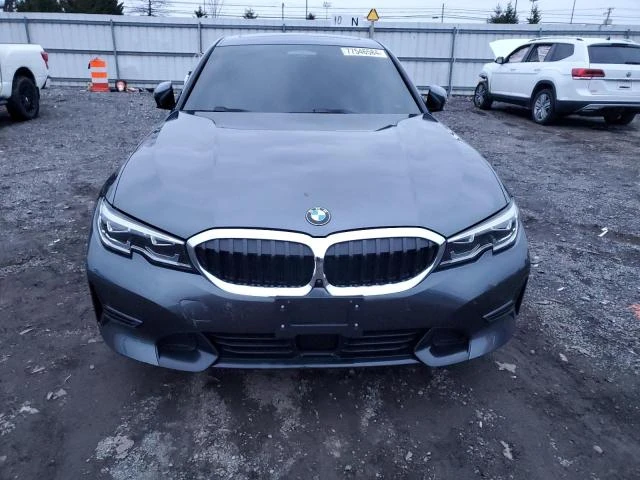 BMW 330 2.0L 4 All wheel drive, снимка 3 - Автомобили и джипове - 49077365