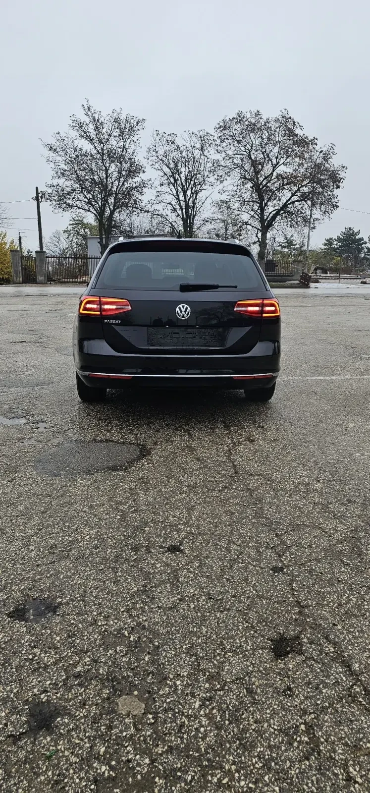 VW Passat DIGITAL AUTOMATIK HIGHLINE+ LED, снимка 14 - Автомобили и джипове - 52572683