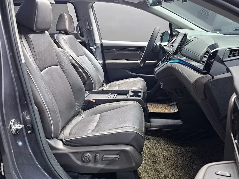 Honda Odyssey 3.5 5Th Generation, снимка 11 - Автомобили и джипове - 55843074
