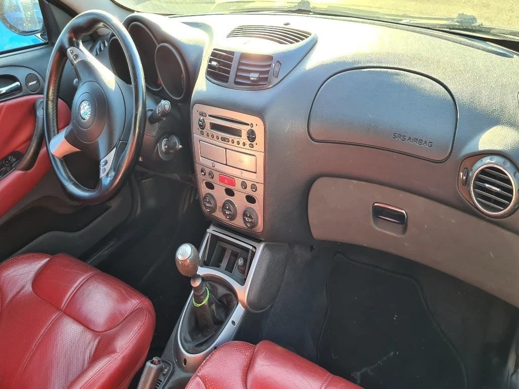 Alfa Romeo Gt 1.8 TS /1.9 JTD - изображение 4