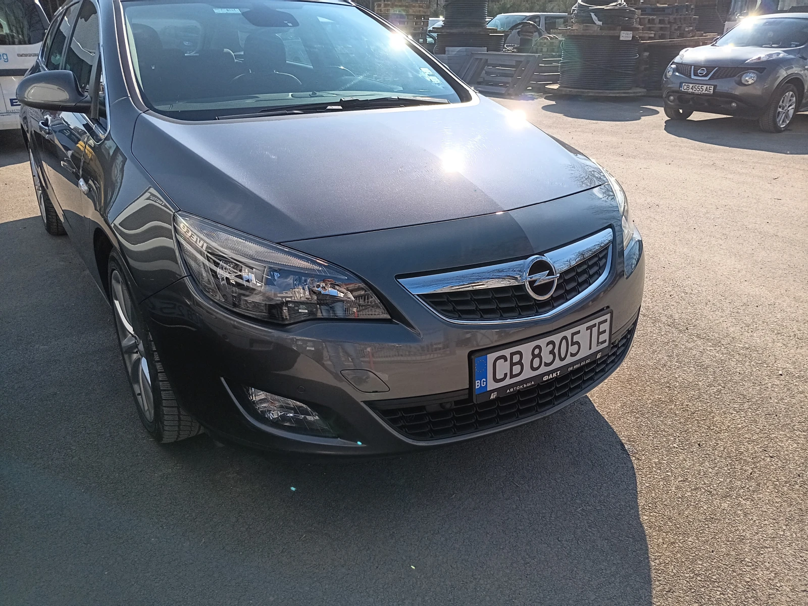 Opel Astra Sports Tourer - изображение 2