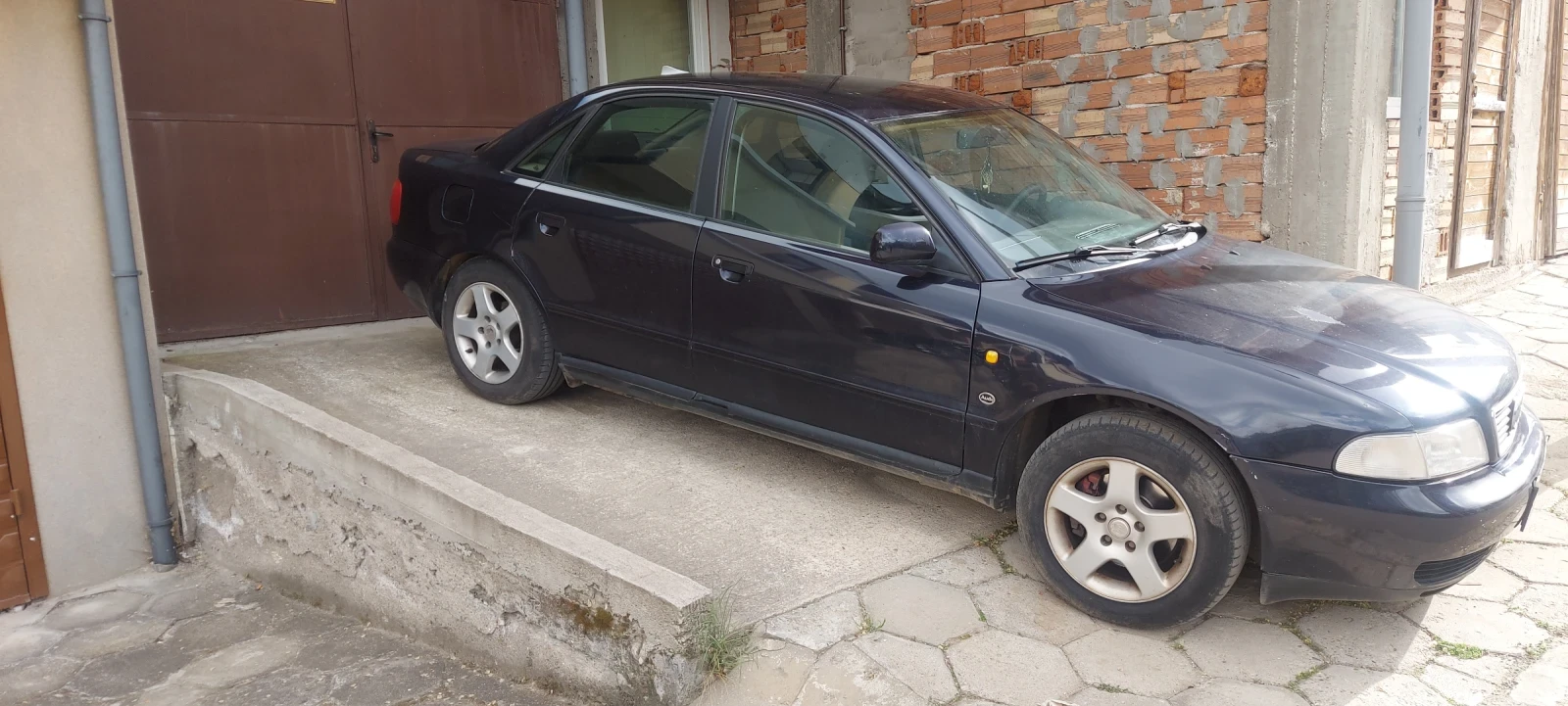 Audi A4 AEB 1.8T 150кс - изображение 8